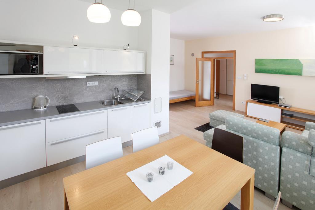 Apartman Stara Skola Vysoke nad Jizerou Ruang foto